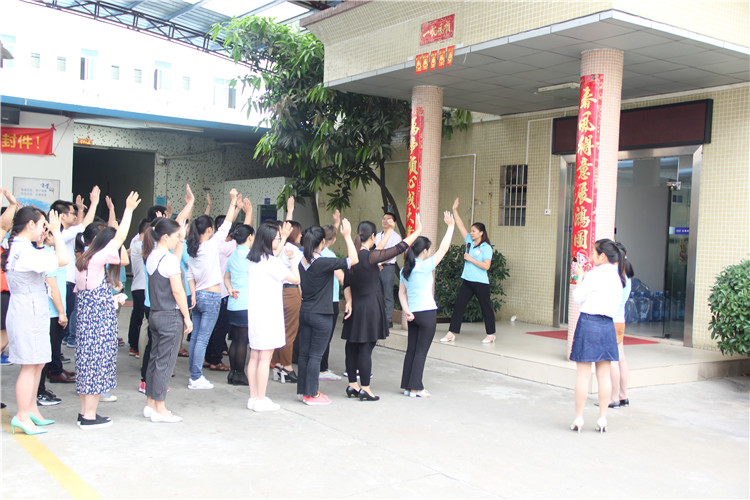 胡金花用自己的行動證明了，她在這次培訓(xùn)中所學(xué)習(xí)到內(nèi)容，更傳遞了“愛”的精神理念。
